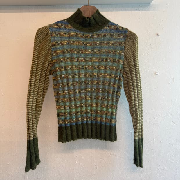 히로코비스 니트