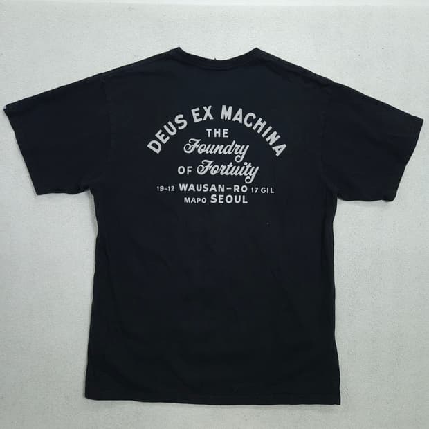 데우스엑스마키나 반팔티 XL