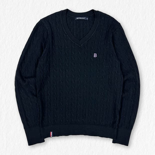 벤시몽 브이넥 케이블 니트