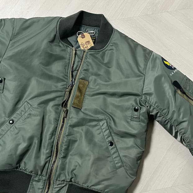 브론슨 ma-1 중국판 M사이즈