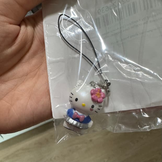 키티 교복 갸루 휴대폰 고리