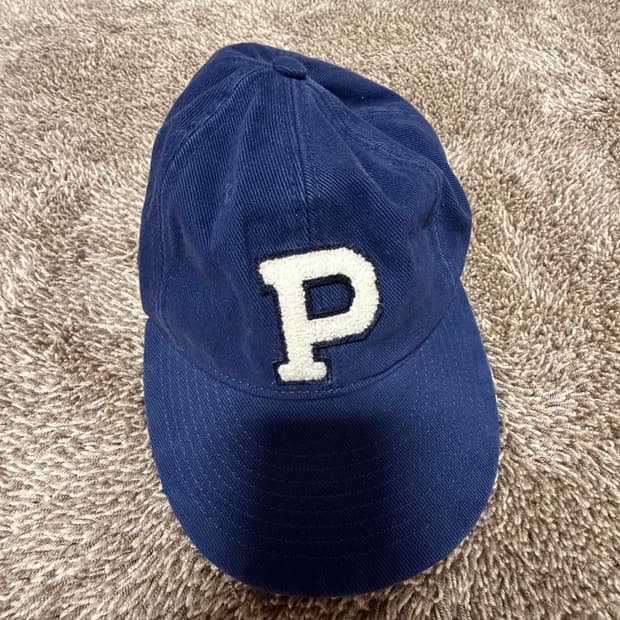 폴로 P로고 모자