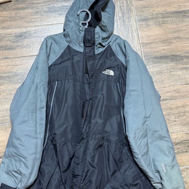 노스페이스 HyVent 자켓 블랙/회색 xl