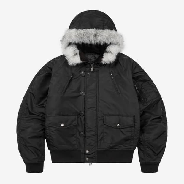 아캄 Hooded Fur MA-1 Jacket (Black) (1)