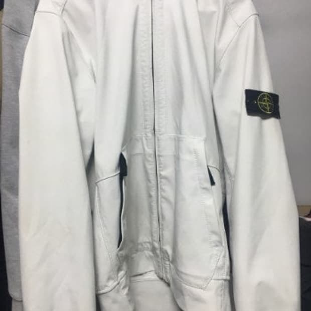 (구매글) 스톤아일랜드 소프트쉘 화이트 