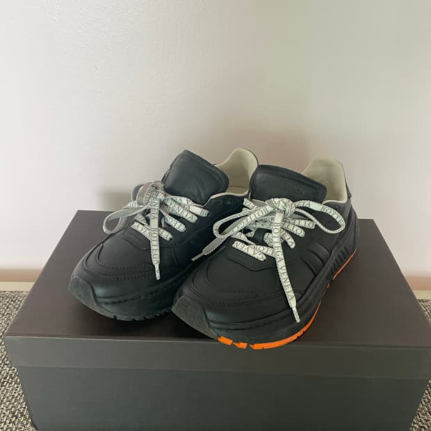 보테가베네타 스피드스터 블랙 스니커즈 