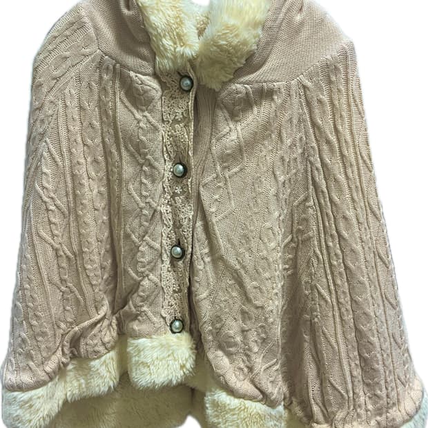 엑시즈팜 히메깔 후드 니트 케이프