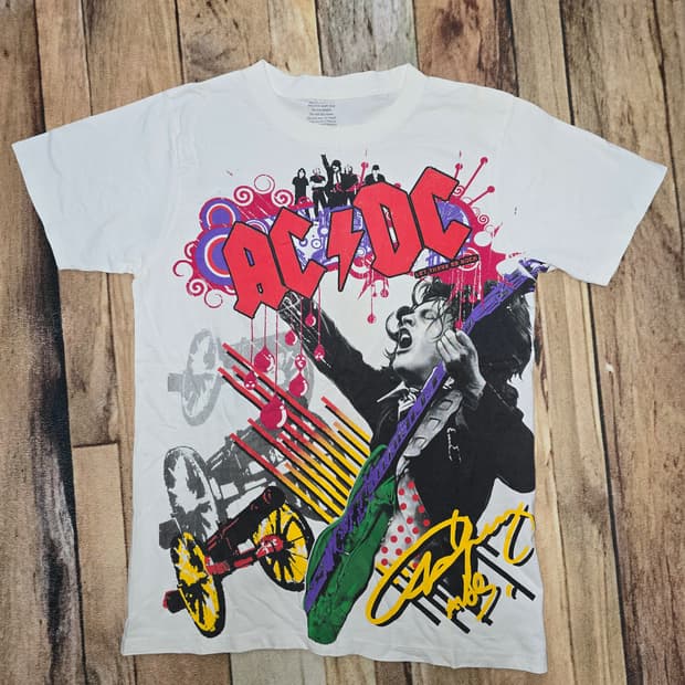 밴드 티셔츠 AC DC