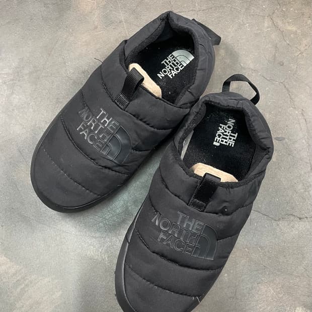 노스페이스 패딩 눕시 뮬