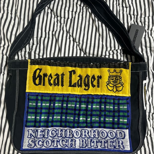 (새제품) NEIGHBORHOOD 네이버후드 뉴스페이퍼 백 블랙 