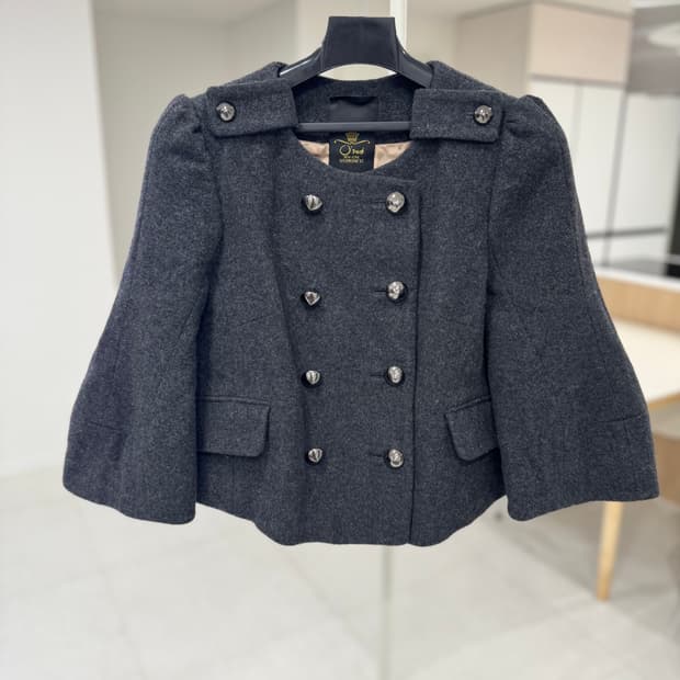 오즈세컨 케이프 울자켓