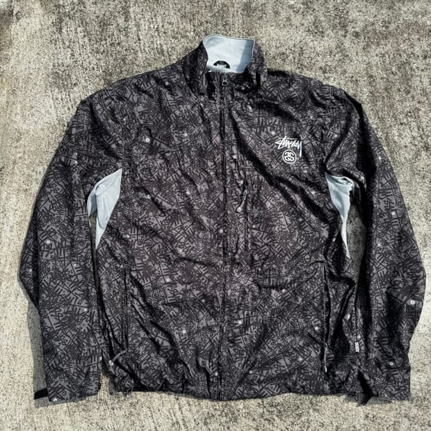 [M-L] Stussy 어센틱 로고 풀 프린팅 바람막이 자켓