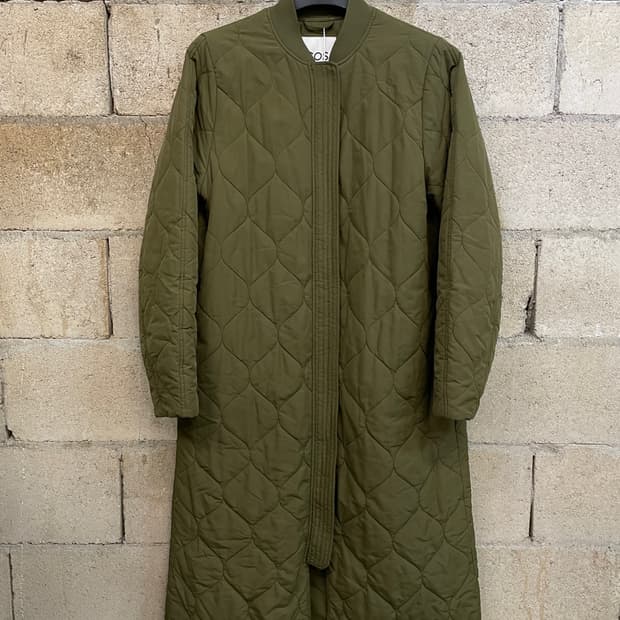 코스 퀼팅 롱 코트