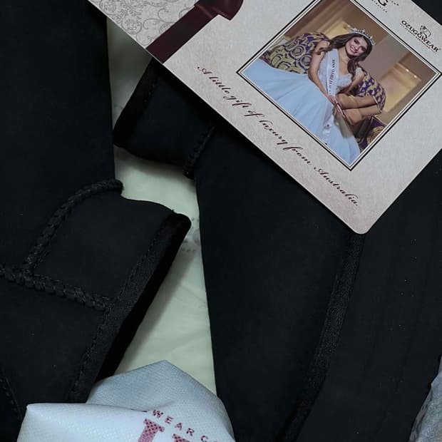 호주어그  울트라미니 5cm 블랙 250 새상품