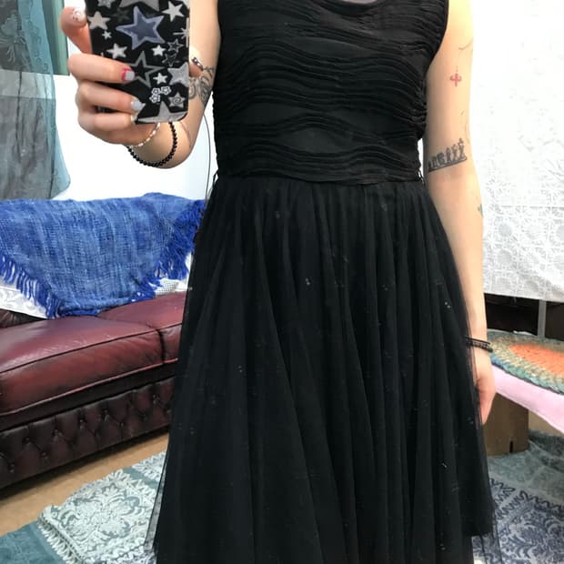 벨리걸 민소매 플리츠 원피스 