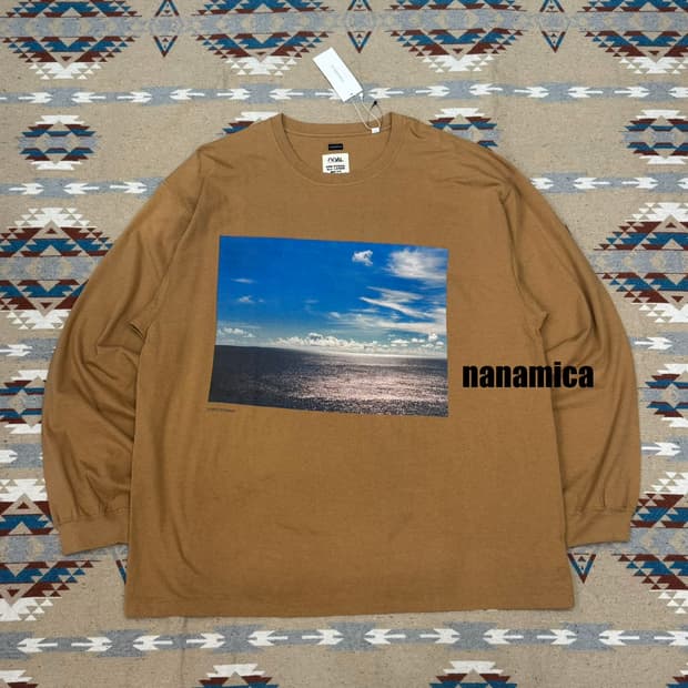 [XL][110] 나나미카 포토 프린트 롱슬리브 티셔츠 모카 