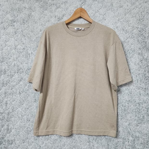 G901 [L] 유니클로U 반팔 티셔츠
