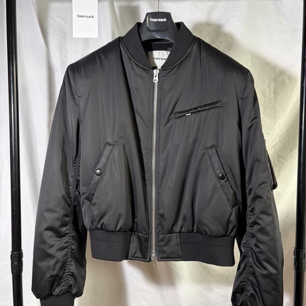 (L)24fw 토니웩 ma-1 크롭 봄버 자켓