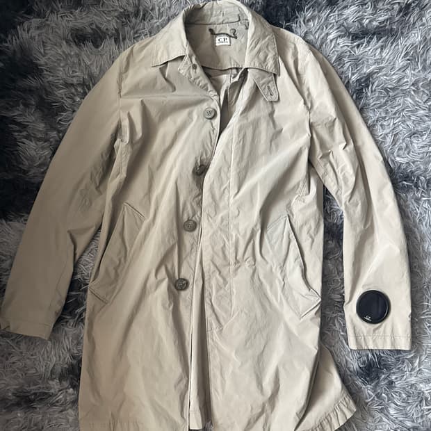 C.P.Company 바람막이 코트 