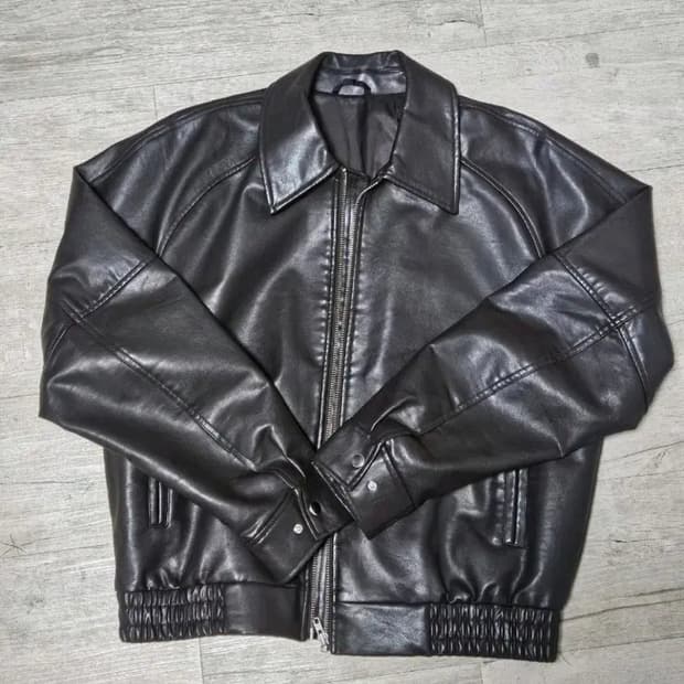 에잇세컨즈 레더자켓 XL