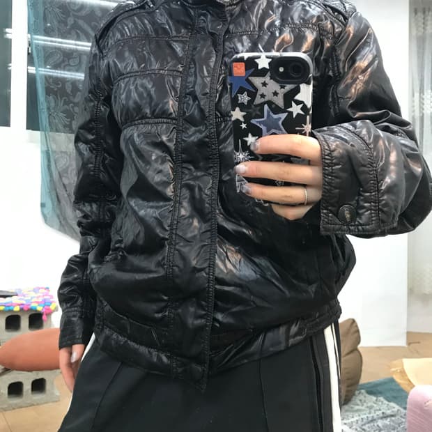 본더치 Y2K 유광 경량패딩 