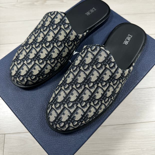 디올 오블리크 뮬 280 새상품