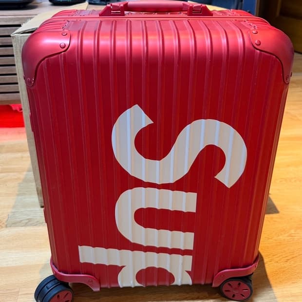 슈프림 캐리어 45L