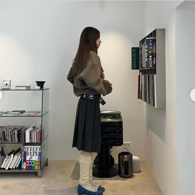 후미카 우치다 헤비 울 니삭스