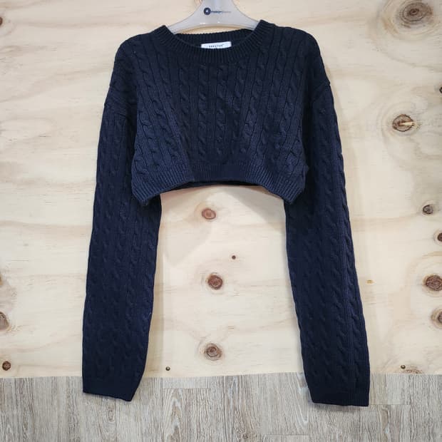 637) 여성 꽈배기 크롭니트