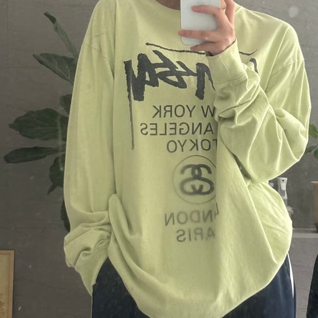 스투시 월드투어 롱슬리브