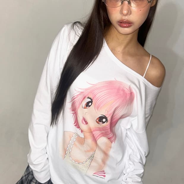 원더비지터 YURINA One shoulder T-shirt [White