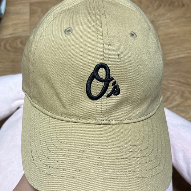 MLB 엠엘비 볼티모어 오리올스 O's 필기체 자수 볼캡 베이지 프리