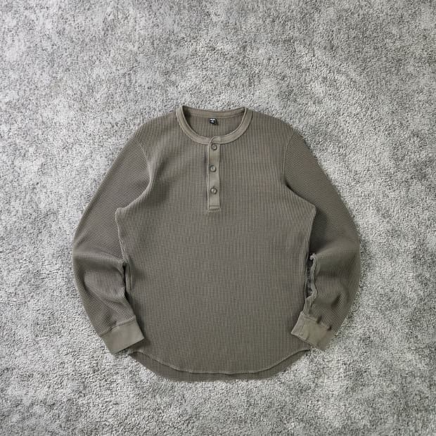 [무료배송] UNIQLO 긴팔 헨리넥 티셔츠