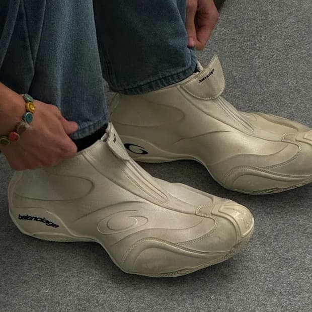 [41] 발렌시아가 25ss 바스켓볼 스니커즈 화이트