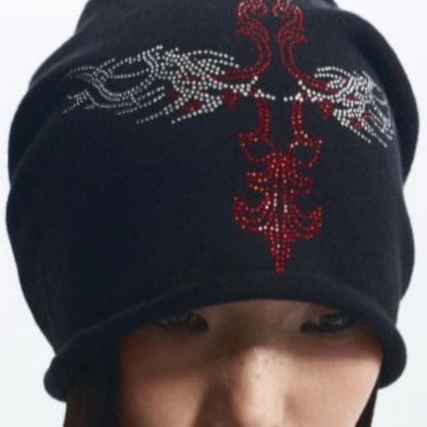 Noname space 핫픽스 천사 날개 비니 십자가 트라이벌