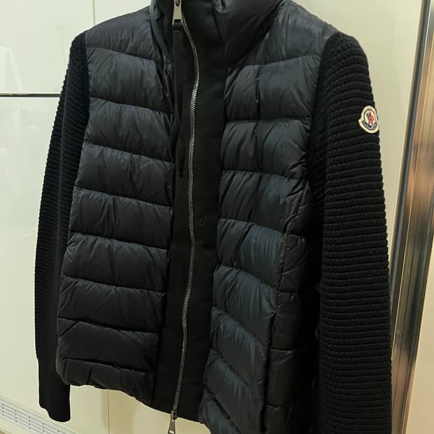 몽클레어 패딩조끼 여성 M (새상품급)