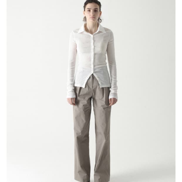 FOYER Two Tuck Easy Pants Khaki 포이어 팬츠