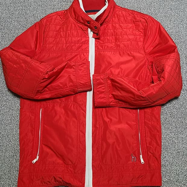 헤지스연빨간색  안감  폴리 자켓 점퍼  100  L