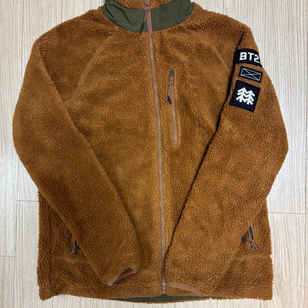 코오롱 스포츠 BTS 콜라보 후리스 자켓