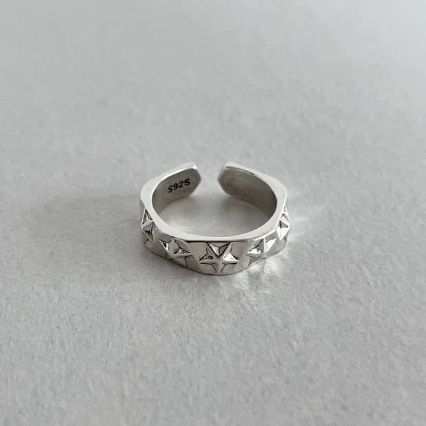 스타 너클 반지