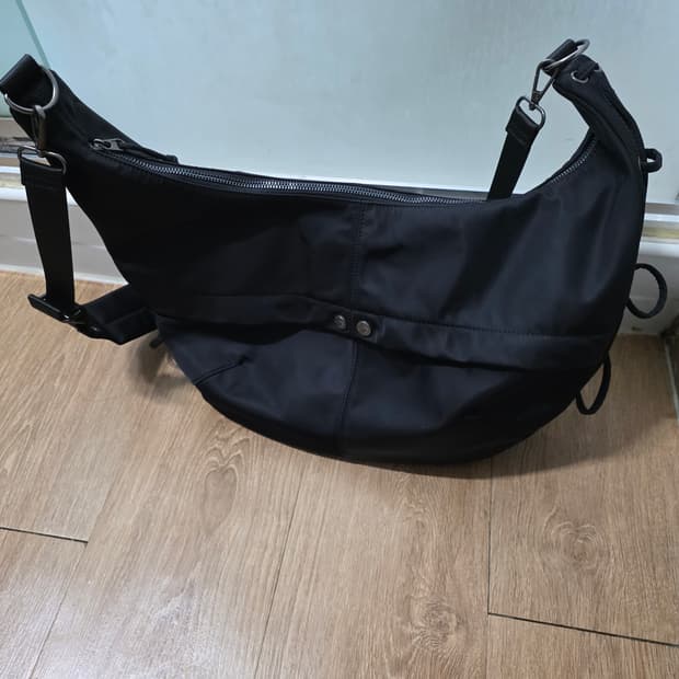 애드오프 크로스백