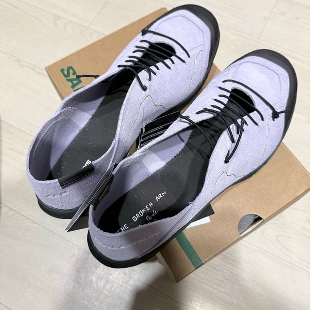 살로몬 x 더 브로큰 암