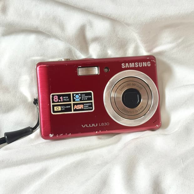삼성 VLUU L830 레드 디지털 카메라 (조여원 디카)