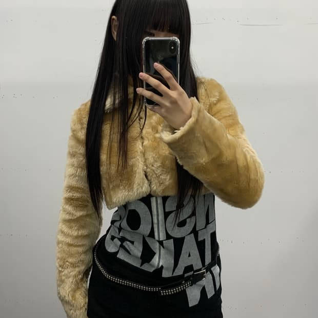 리즈리사 크롭 퍼자켓