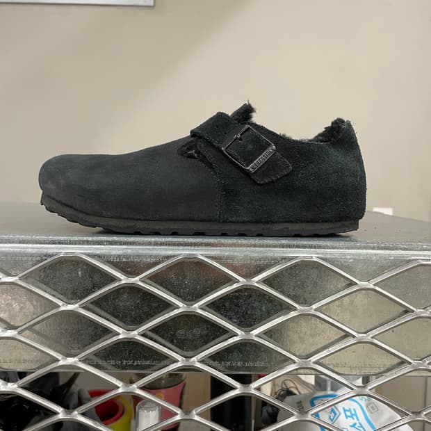 버켄스탁 런던 시어링 블랙 245 (gr-4246)