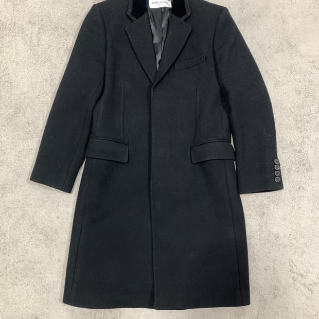생로랑 13FW 벨벳라펠 체스터 코트 46