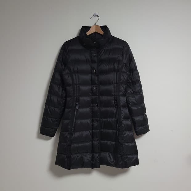 (90) 채리엇 블랙 여성 롱 패딩 코트 구스다운