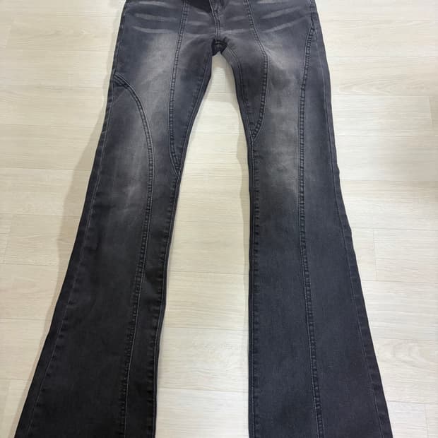 워싱 부츠컷 데님 청바지