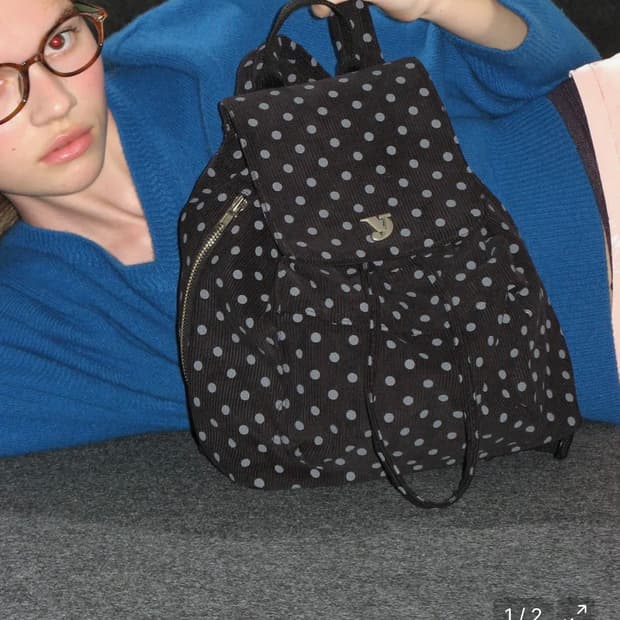 여밈 도트 미니 백팩