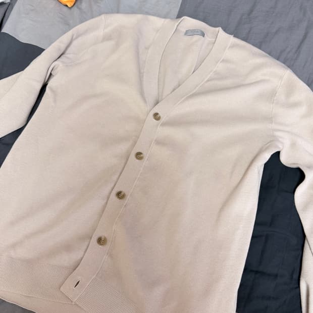 마인드브릿지 오트밀 컬러 가디건 105사이즈